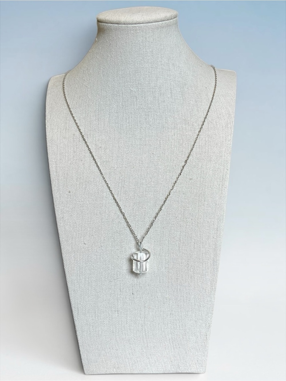 🍭5 for $20🍭 Silver Tone Wire Wrapped Clear Quartz Pendant Necklace CC X